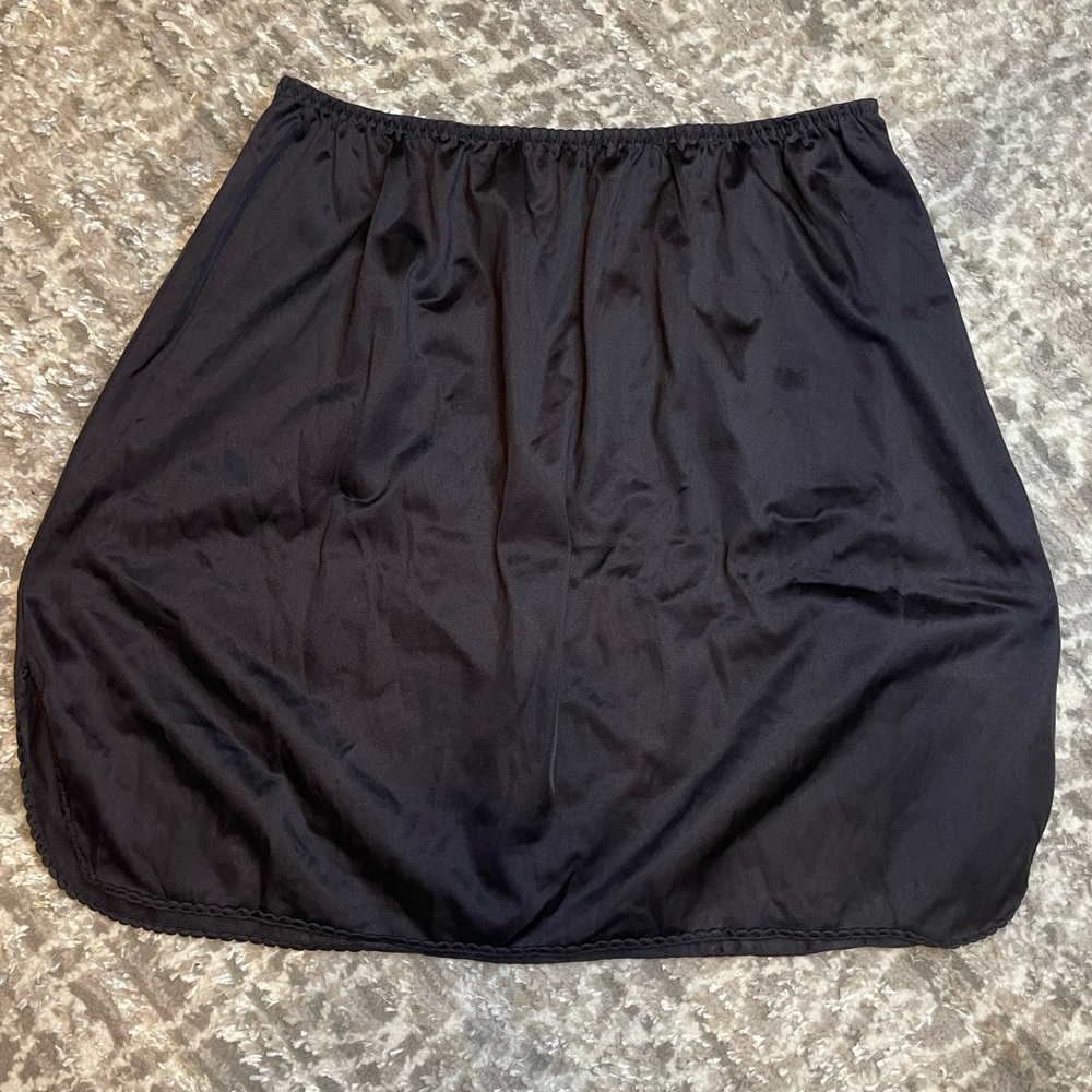 Vanity Fair Classic Black A-Line Skirt